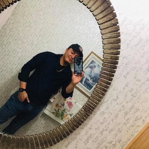 Meet your Posher, Jorge - Picture 1 of 1